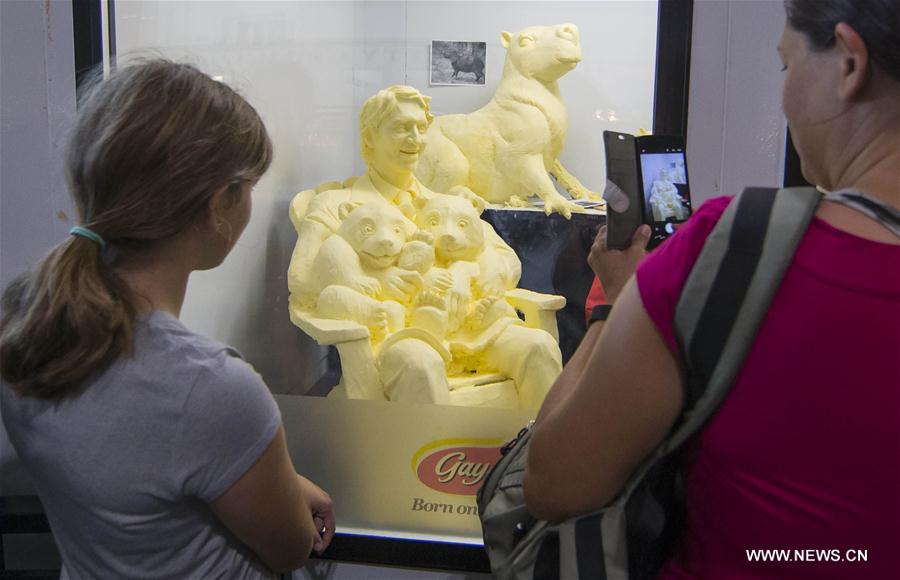 Butter Sculpture Competition held in Toronto_English__China Youth