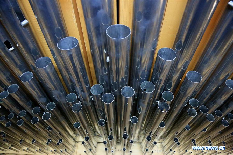 BELGIUM-BRUSSEL-PIPE ORGAN-RESTORATION