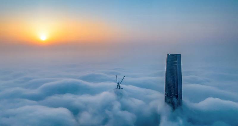 Wuhan Greenland Center stands alone amidst a sea of clouds at 475 meters high