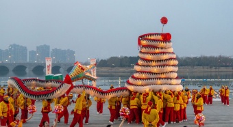 The 128-meter Sea Snake Lantern dances for the spring