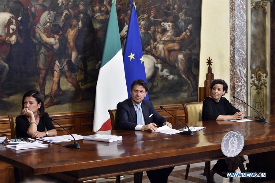 Italy to cut red tape, speeding up economic recovery amid coronavirus emergency