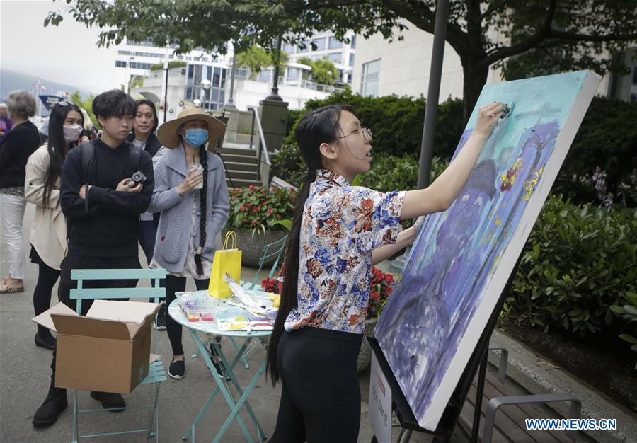 Artists take part in art competition in Vancouver, Canada