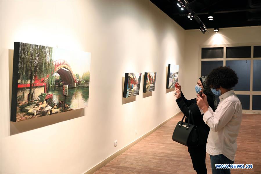Painting exhibition featuring China's natural beauty kicks off in Egypt's Opera House