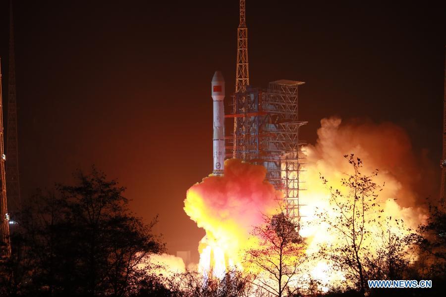 China launches new mobile telecommunication satellite
