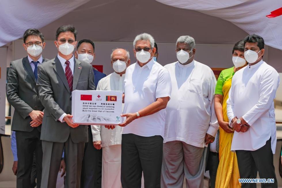 Sri Lanka receives batch of China's Sinopharm vaccines