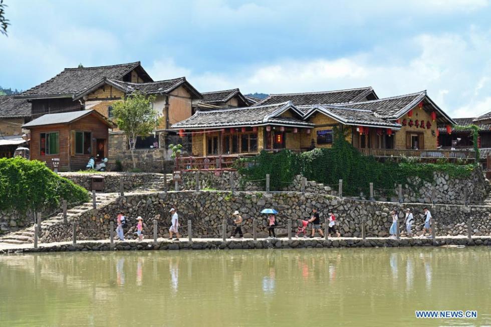 Nanjing County in Fujian develops tourism industry and local economy in sustainable way