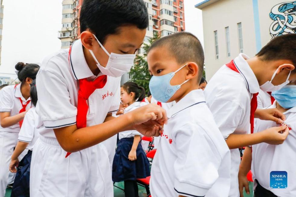 schools-in-china-ramp-up-anti-virus-measures-while-welcoming-new