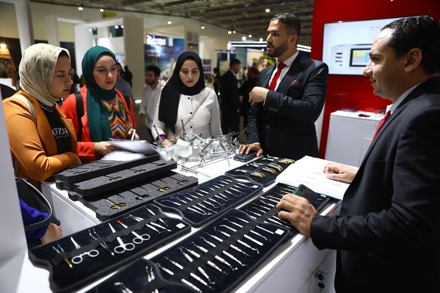 Chinese firms popular at Egypt's largest medical expo