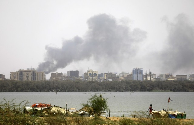 270 killed as deadly military conflict in Sudan rages into 4th day